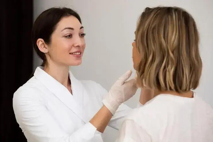 Estratégias eficazes para fidelizar clientes na sua clínica de estética
